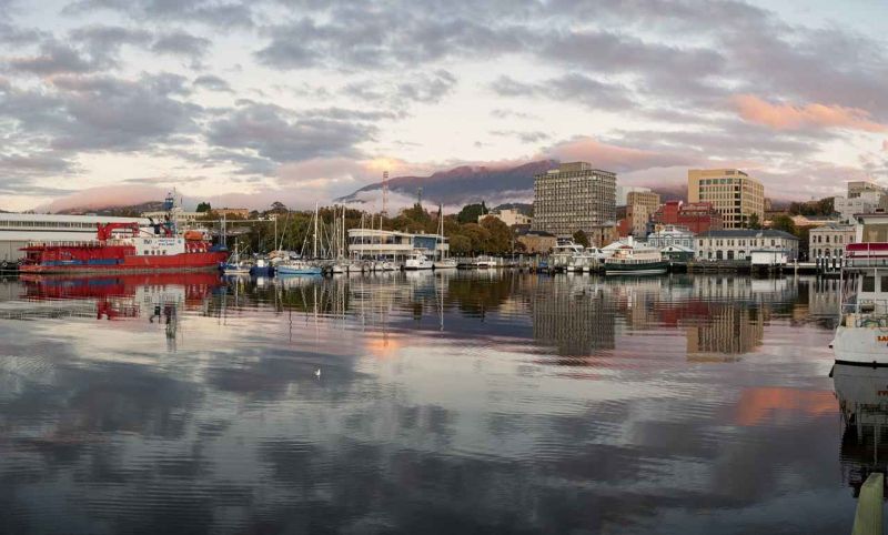 hobart docks.jpg